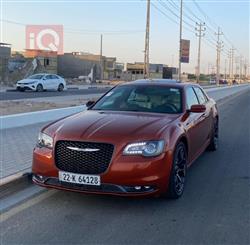 کرایسلەر 300